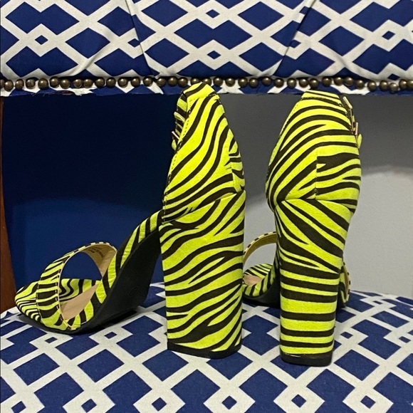 Neon Green Zebra Print Chunky Heel Sandals(just reduced) - Picture 5 of 6